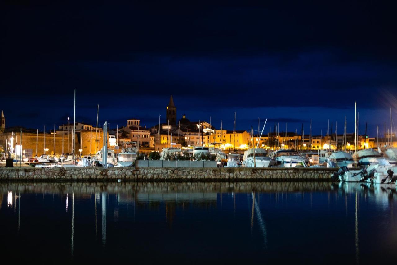 Alghero House Boat Zewnętrze zdjęcie